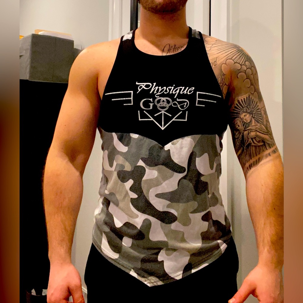 Gym Stringer Tank (men’s medium)